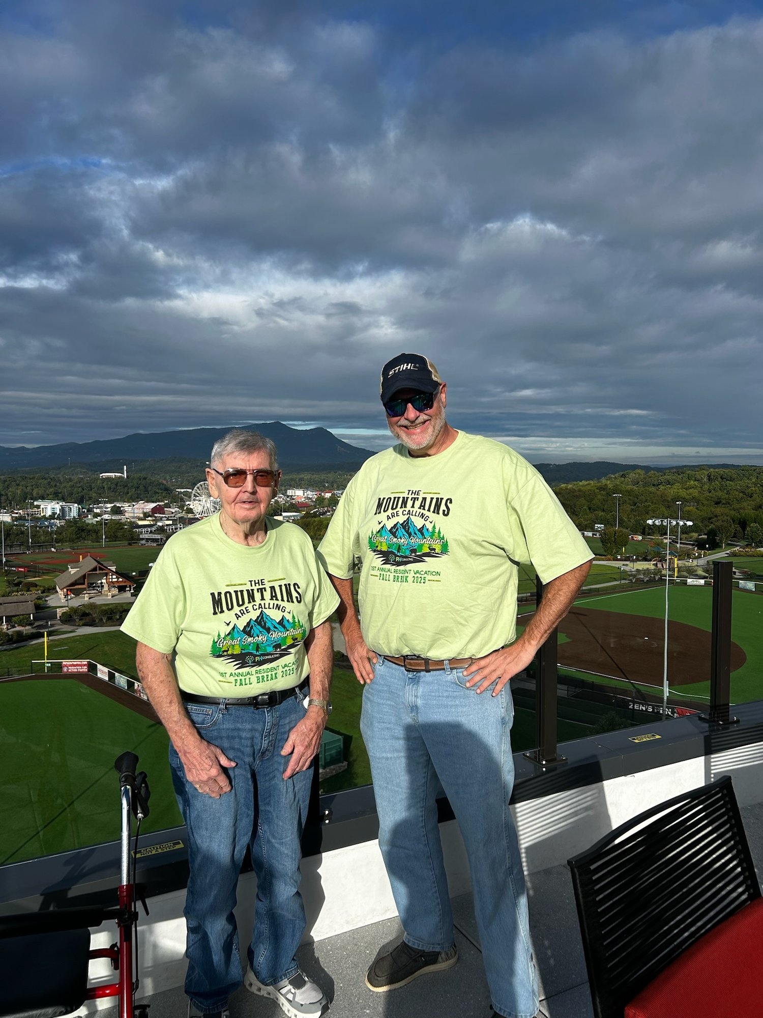 5A305353-6B42-43E3-9E8D-6EED3C4270FF